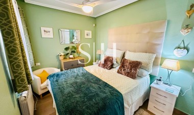 Herverkoop - Villa - Orihuela Costa - Los Dolses