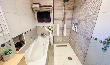 Herverkoop - Villa - Orihuela Costa - Los Dolses