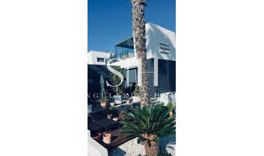 Herverkoop - Villa - Orihuela Costa - Villamartin