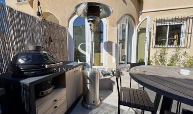 Återförsäljning - Villa - Orihuela Costa - Costa Blanca