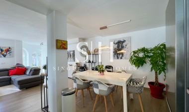 Återförsäljning - Villa - Orihuela Costa - Costa Blanca