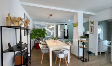 Återförsäljning - Villa - Orihuela Costa - Costa Blanca