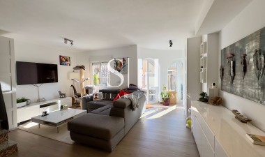 Återförsäljning - Villa - Orihuela Costa - Costa Blanca