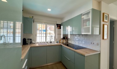 Återförsäljning - Villa - Orihuela Costa - Costa Blanca