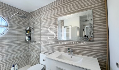 Återförsäljning - Villa - Orihuela Costa - Costa Blanca