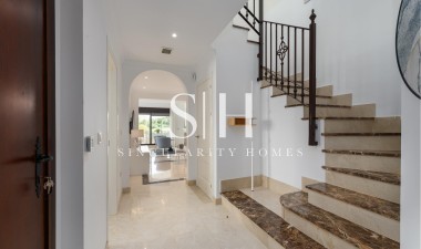 Новое здание - Villa - Estepona - Azata Golf Estepona Oeste