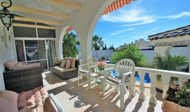 Resale - Villa - Orihuela Costa - Las Filipinas