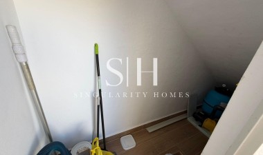 Återförsäljning - Villa - Torrevieja - Cabo Cervera