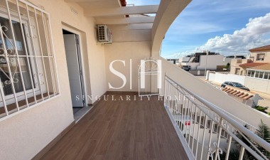 Återförsäljning - Villa - Torrevieja - Cabo Cervera