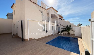 Återförsäljning - Villa - Torrevieja - Cabo Cervera