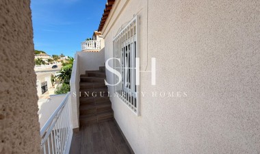 Återförsäljning - Villa - Torrevieja - Cabo Cervera