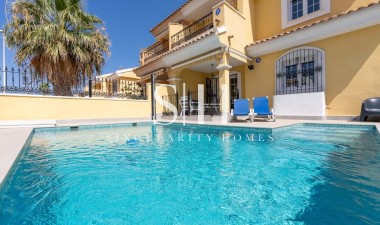 Återförsäljning - Villa - Villamartin - Los Dolses