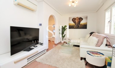 Återförsäljning - Villa - Villamartin - Los Dolses