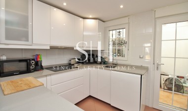 Återförsäljning - Villa - Villamartin - Los Dolses