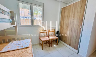 Återförsäljning - Lägenhet / lägenhet - Torrevieja - Los Frutales