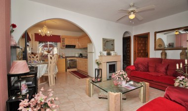 Resale - Villa - Orihuela Costa - Las Filipinas