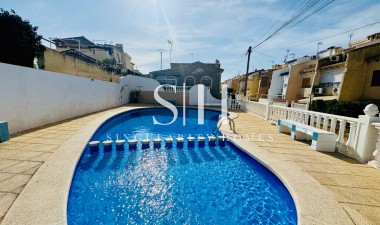 Перепродажа - Casa - Torrevieja - Los Balcones