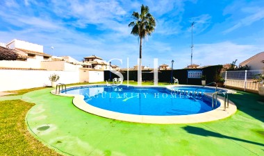 Reventa - Villa - Orihuela Costa - Lomas de Cabo Roig