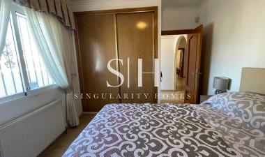 Wiederverkauf - Villa - Catral - Costa Blanca