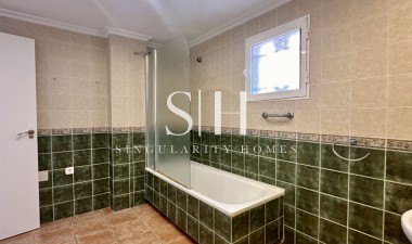 Herverkoop - Villa - Orihuela Costa - Costa Blanca