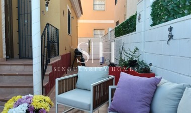 Resale - Villa - Los Montesinos - Costa Blanca