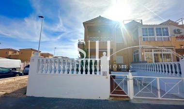 Återförsäljning - Bungalow - Torrevieja - Playa de los Locos