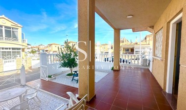 Återförsäljning - Bungalow - Torrevieja - Playa de los Locos