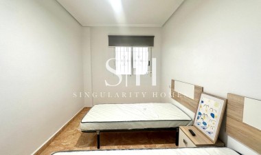 Återförsäljning - Bungalow - Torrevieja - Playa de los Locos