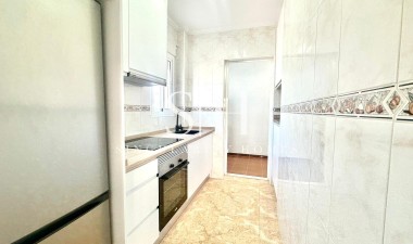 Återförsäljning - Bungalow - Torrevieja - Playa de los Locos