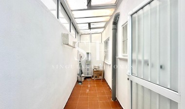 Återförsäljning - Bungalow - Torrevieja - Playa de los Locos