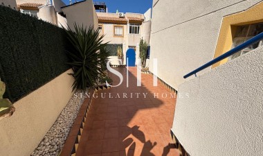 Wiederverkauf - Bungalow - Torrevieja - Torrevieja*