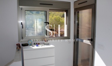 Перепродажа - Villa - San Miguel de Salinas - Inland