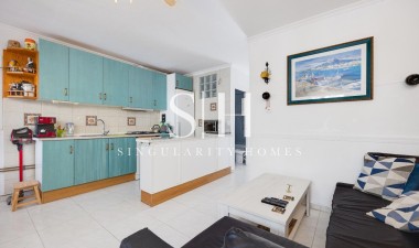 Resale - Villa - Torrevieja - Calas Blanca