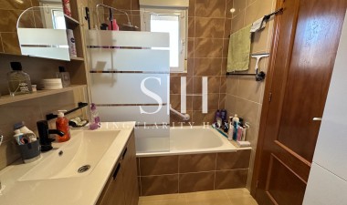 Resale - Villa - San Miguel de Salinas - Residencial Los Flamencos