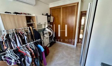 Resale - Villa - San Miguel de Salinas - Residencial Los Flamencos