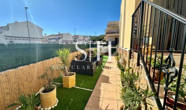 Resale - Villa - San Miguel de Salinas - Residencial Los Flamencos