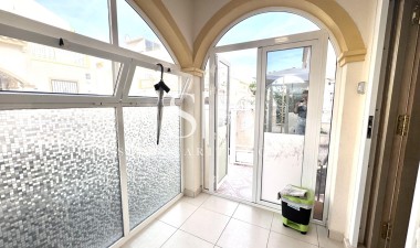 Resale - House - Orihuela Costa - Playa Flamenca