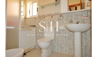 Resale - House - Orihuela Costa - Villamartin