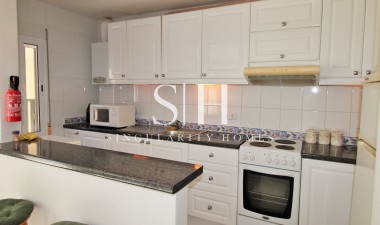 Resale - House - Orihuela Costa - Villamartin