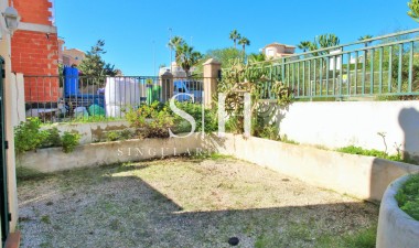 Resale - House - Orihuela Costa - Villamartin