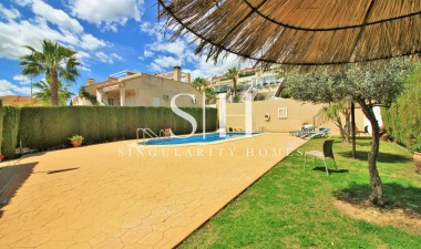 Resale - House - Orihuela Costa - Villamartin