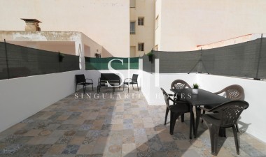 Resale - Apartment / flat - Torrevieja - Acequion