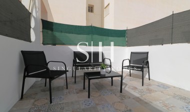 Resale - Apartment / flat - Torrevieja - Acequion