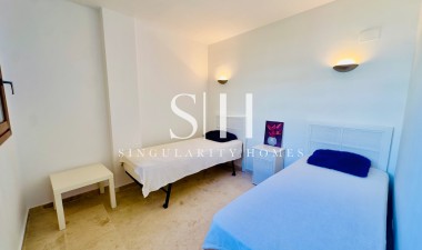 Перепродажа - Квартира / квартира - Orihuela Costa - Punta Prima