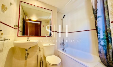 Перепродажа - Квартира / квартира - Orihuela Costa - Punta Prima