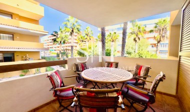 Перепродажа - Квартира / квартира - Orihuela Costa - Punta Prima
