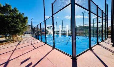 Resale - Apartment / flat - Torrevieja - Puerto