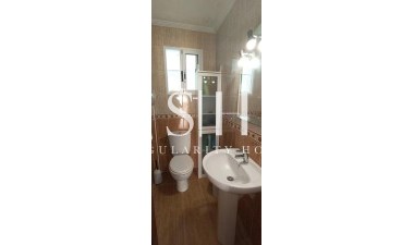 Odsprzedaż - Bungalow - Orihuela Costa - Los Almendros-la Florida