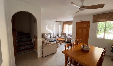 Odsprzedaż - Dom - Orihuela Costa - Campoamor