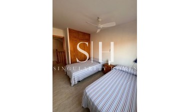 Odsprzedaż - Dom - Orihuela Costa - Campoamor